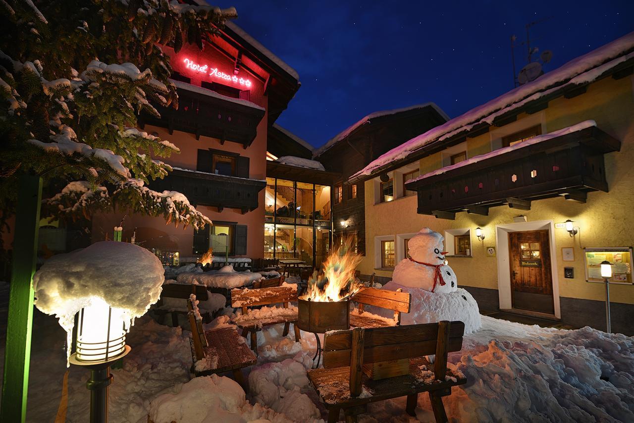 Hotel Astra ลีวินโญ ภายนอก รูปภาพ